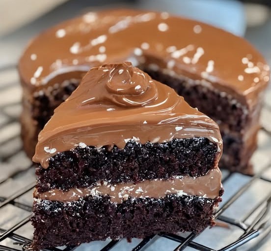Chocolate Lovers' Dream Cake